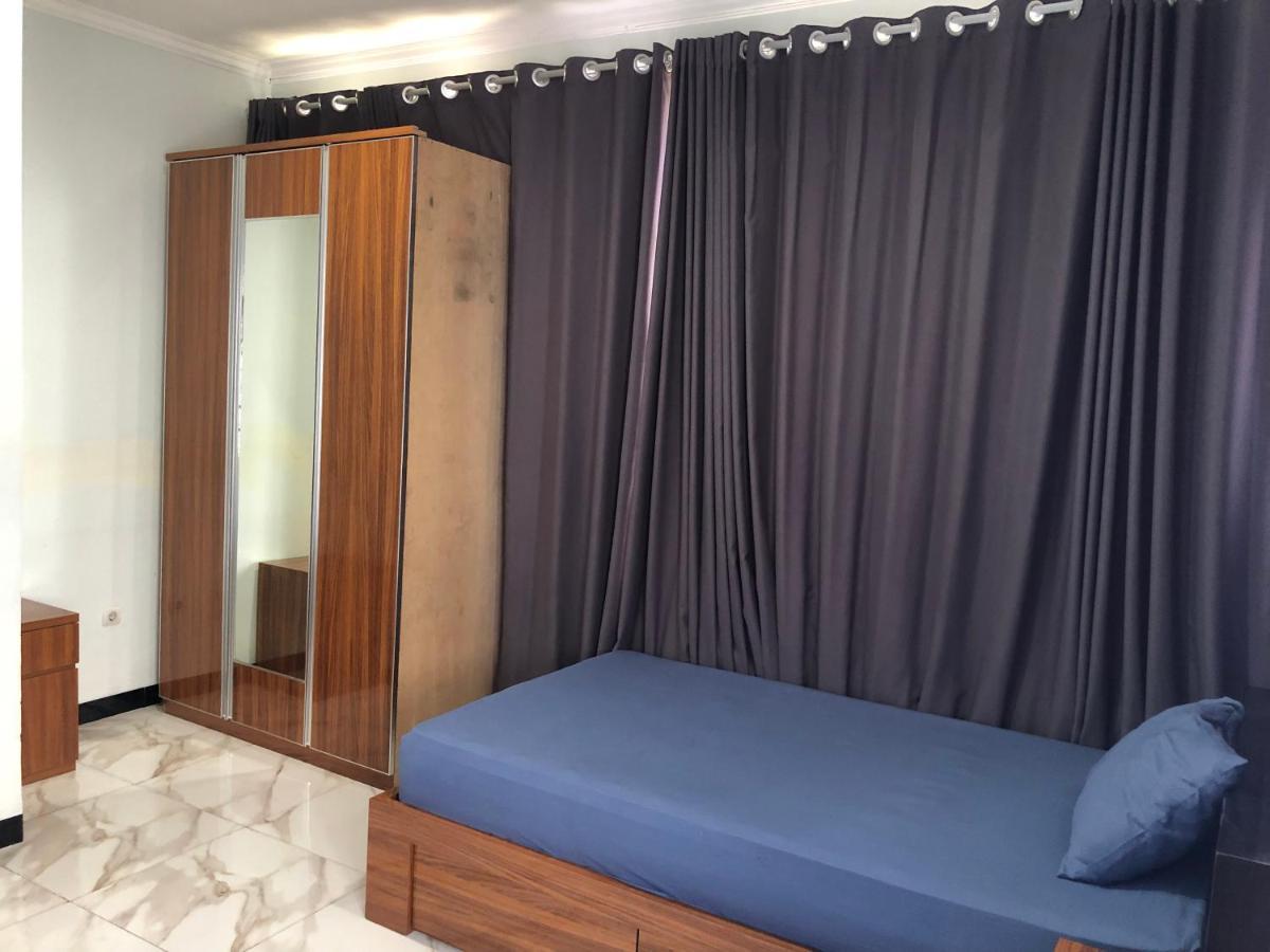 Bening Asri Guesthouse Tangerang Exteriér fotografie