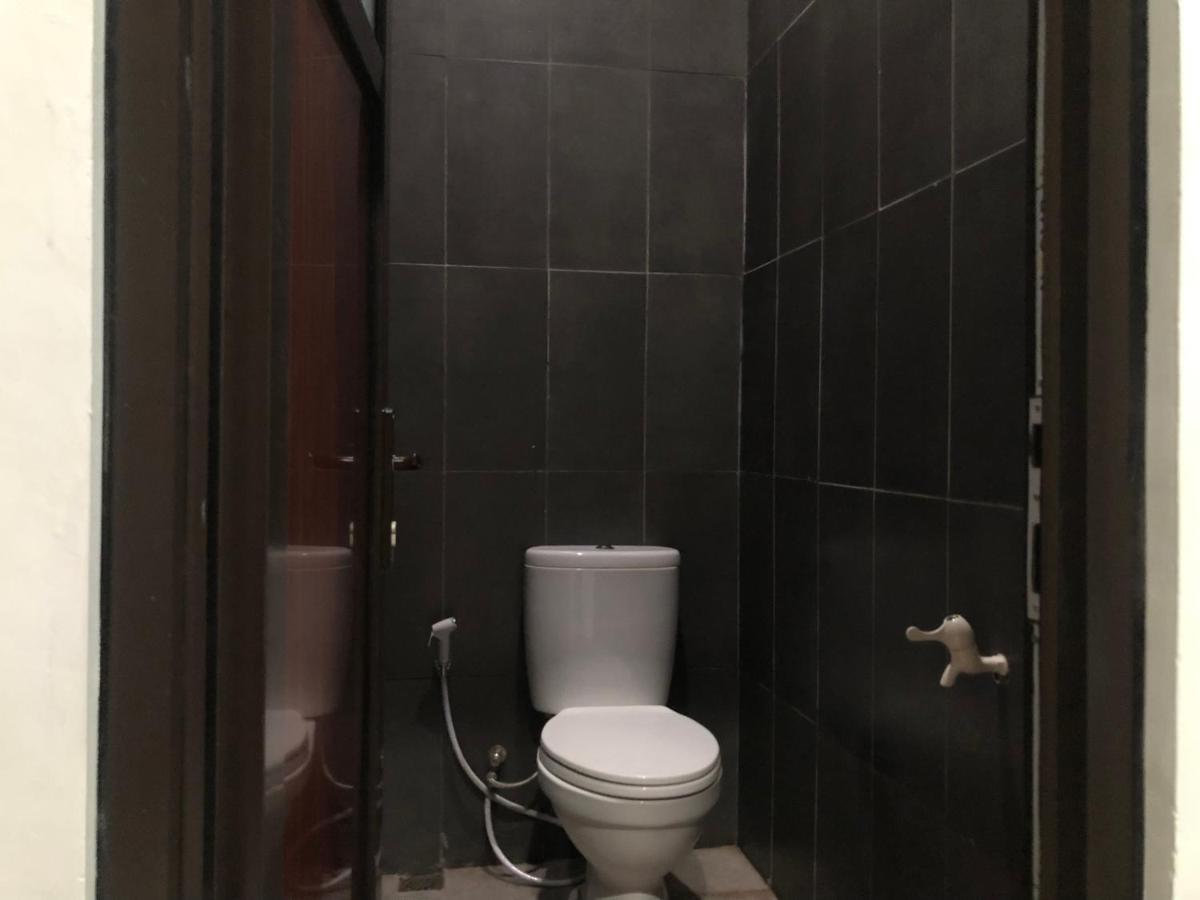 Bening Asri Guesthouse Tangerang Exteriér fotografie